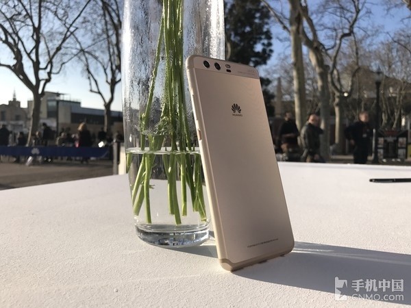 2017年的把妹诀窍：竟是会拍人像......